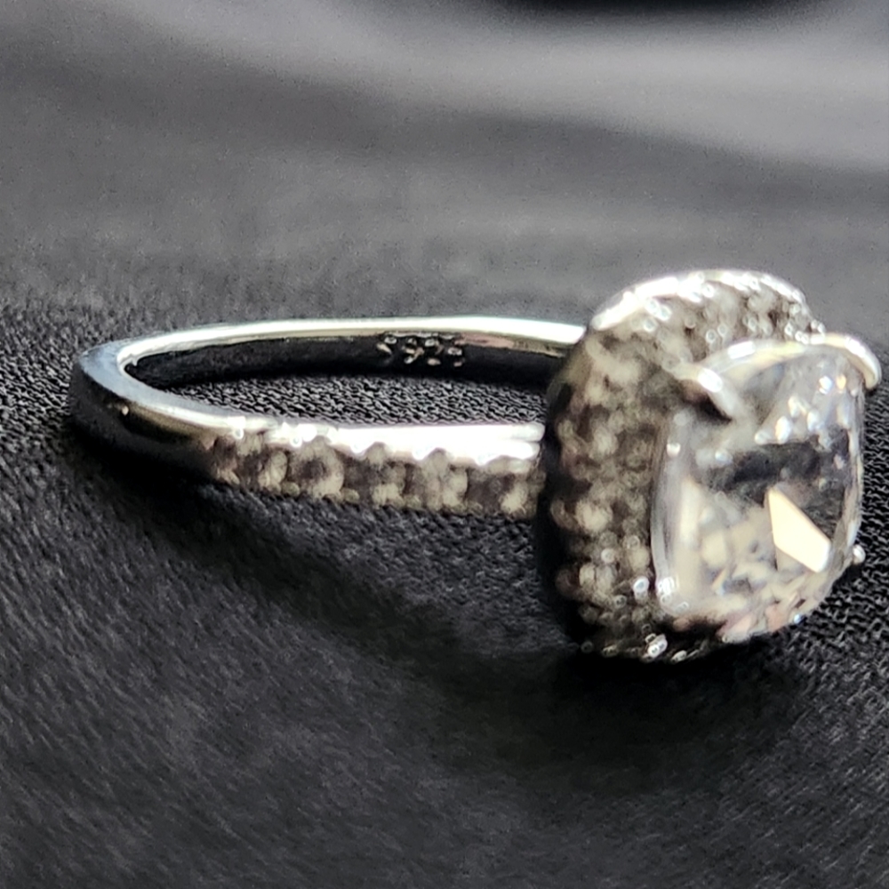 Classic Diamond Halo Ring Set - Picture 5 of 6